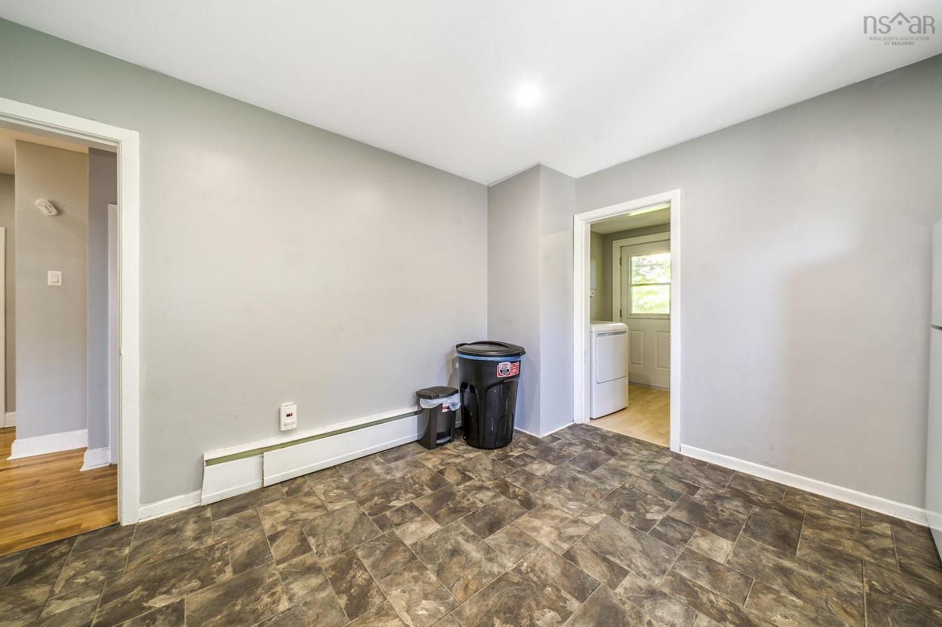 3176/78/80 Stanford Street, Halifax, NS - Indoor Photo Showing Other Room