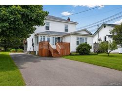 3483 Dr Victor LeBlanc Tracadie, NB E1X 1C8