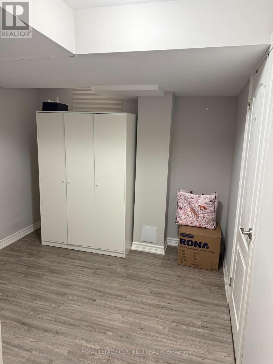 3226 Paul Henderson Drive, Mississauga, ON - Indoor Photo Showing Other Room