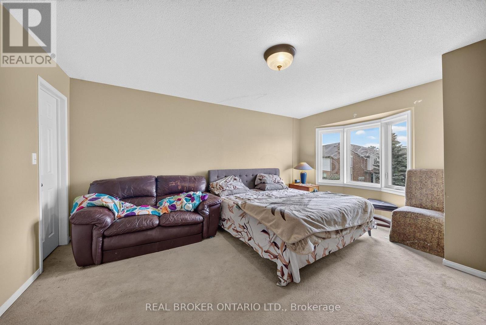 77 - 800 Paramount Drive, Hamilton, ON - Indoor Photo Showing Bedroom