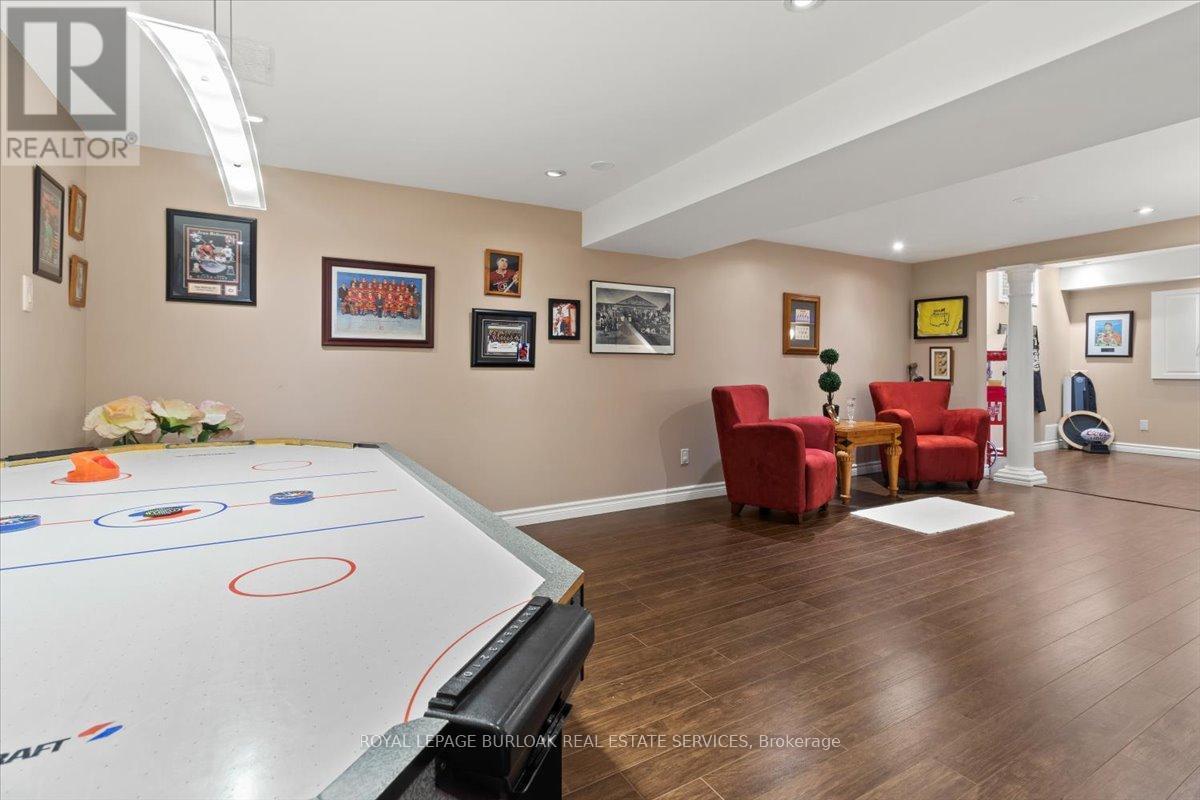 40 Bridgette Drive, Hamilton, ON - Indoor