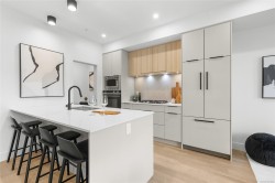#408-2341 Bear Mountain Pkwy Langford, BC V9B 6V1
