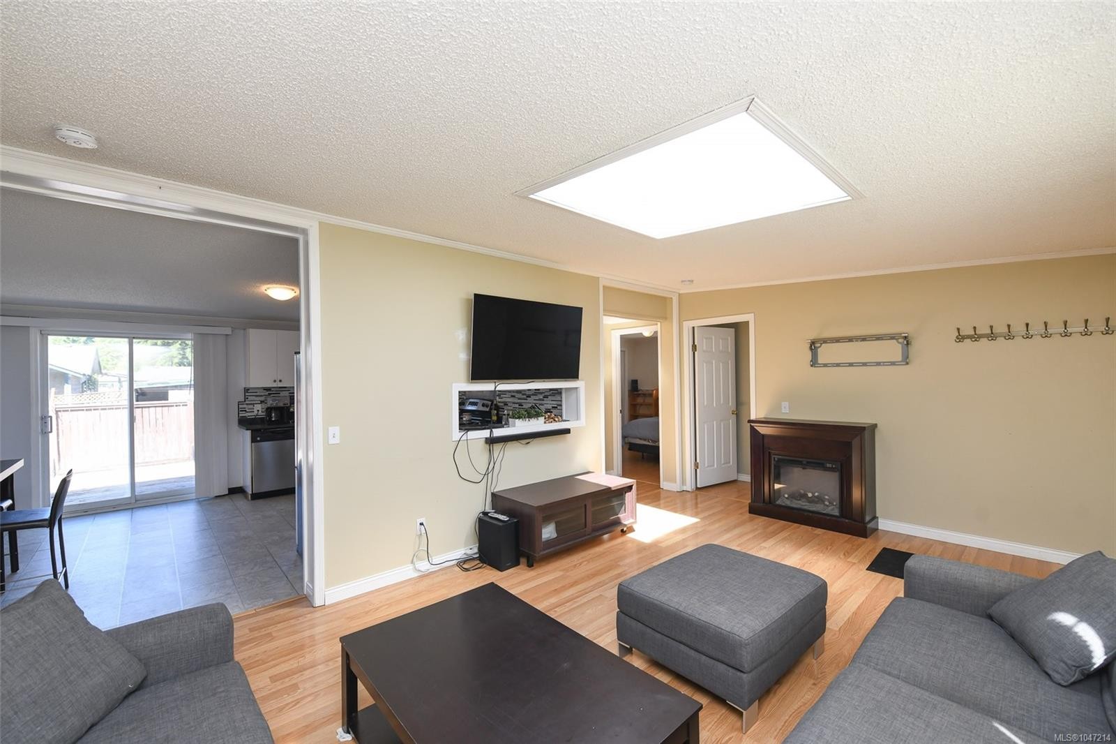 41 Atluck Ave, Woss, BC