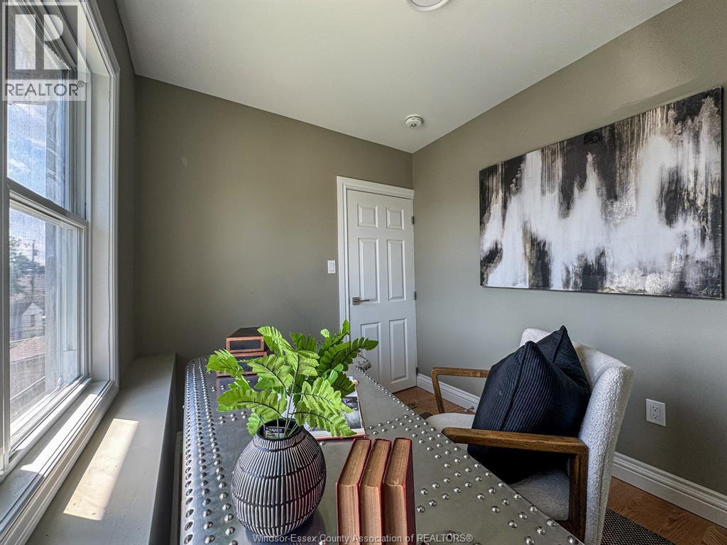 1720 Marentette Avenue, Windsor, ON - Indoor Photo Showing Other Room