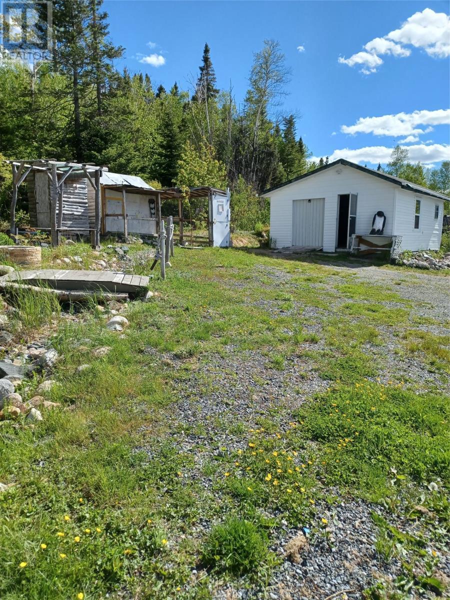 124 Riverside Road E, Glovertown, NL - Outdoor