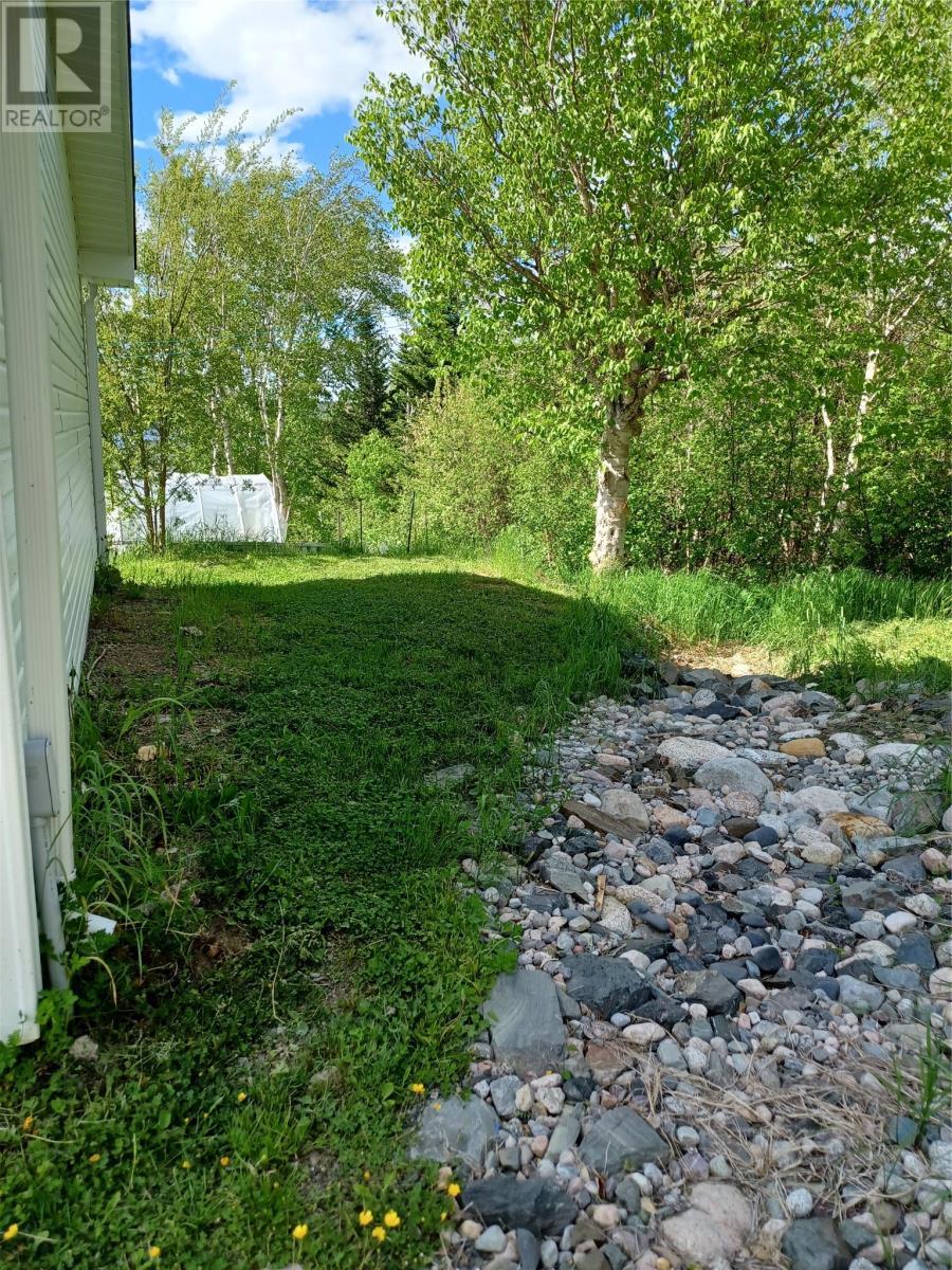 124 Riverside Road E, Glovertown, NL - Outdoor