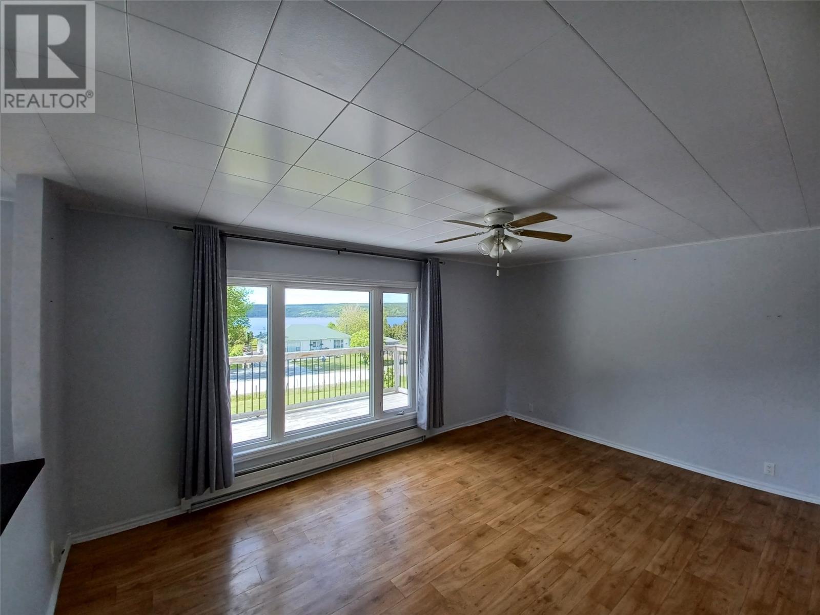 124 Riverside Road E, Glovertown, NL - Indoor Photo Showing Other Room