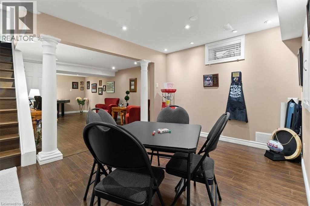 40 Bridgette Drive, Hamilton, ON - Indoor