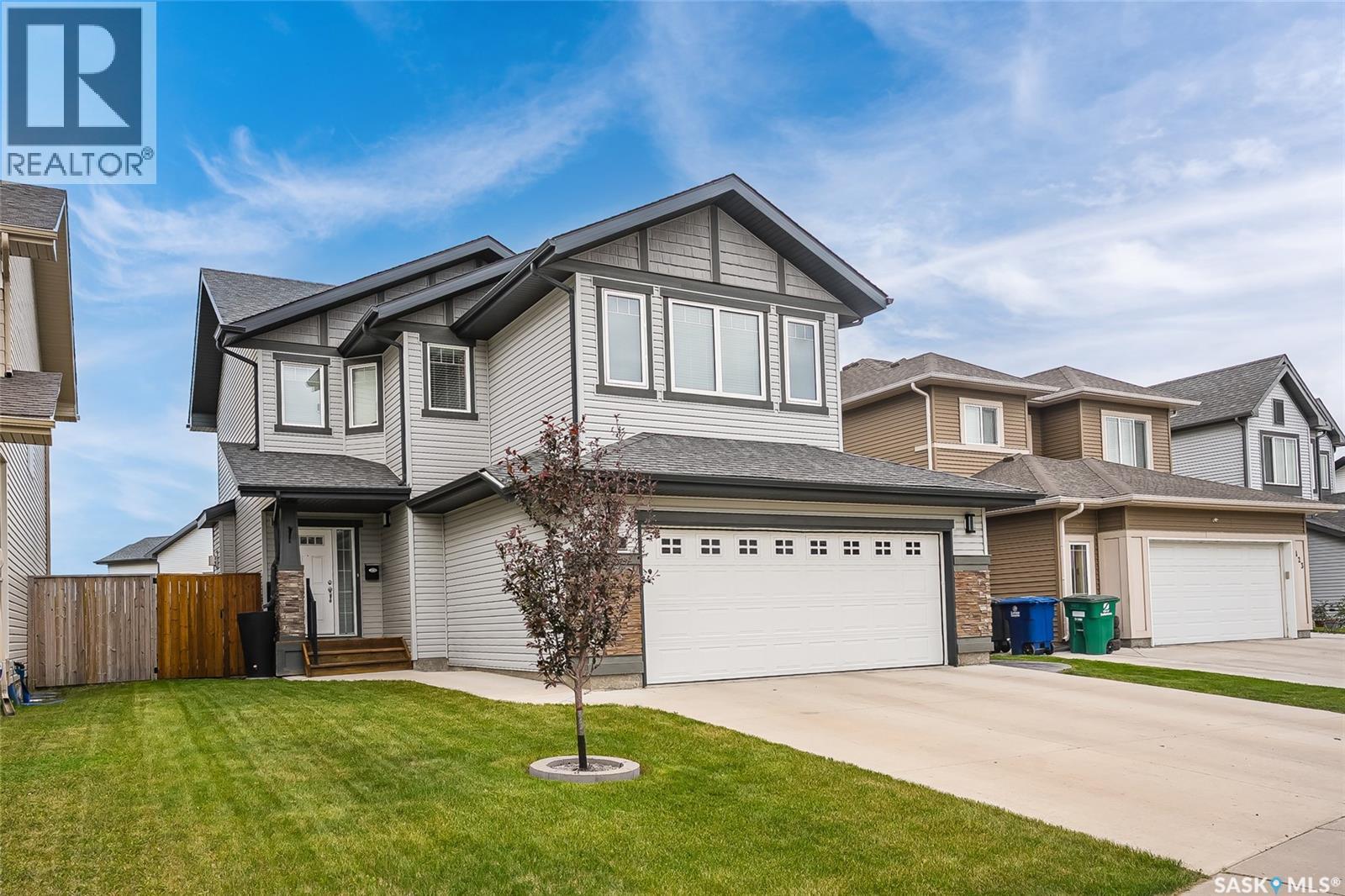 419 Kensington Boulevard, Saskatoon, SK - Outdoor With Facade