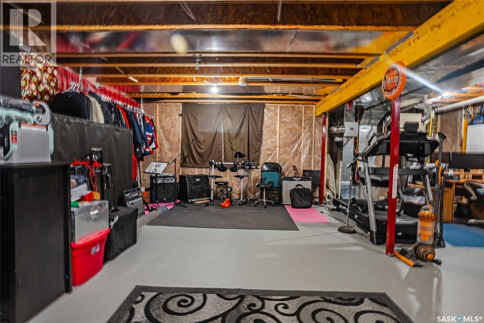 419 Kensington Boulevard, Saskatoon, SK - Indoor Photo Showing Basement
