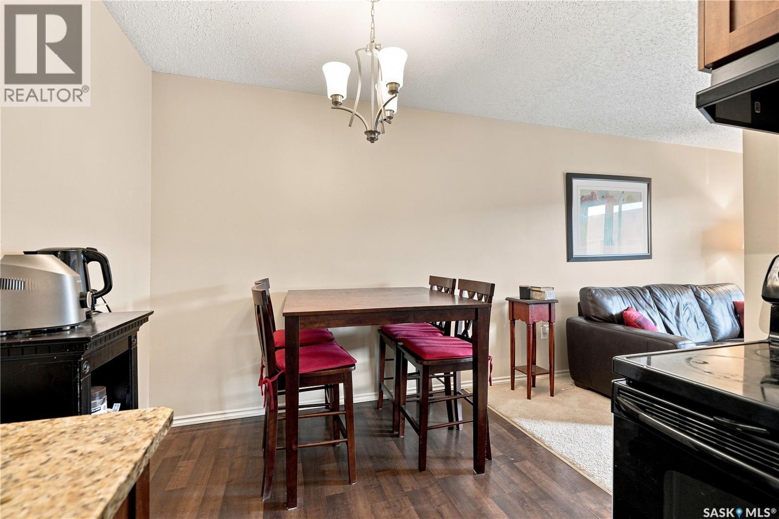 303 258 Pinehouse Place, Saskatoon, SK - Indoor Photo Showing Dining Room