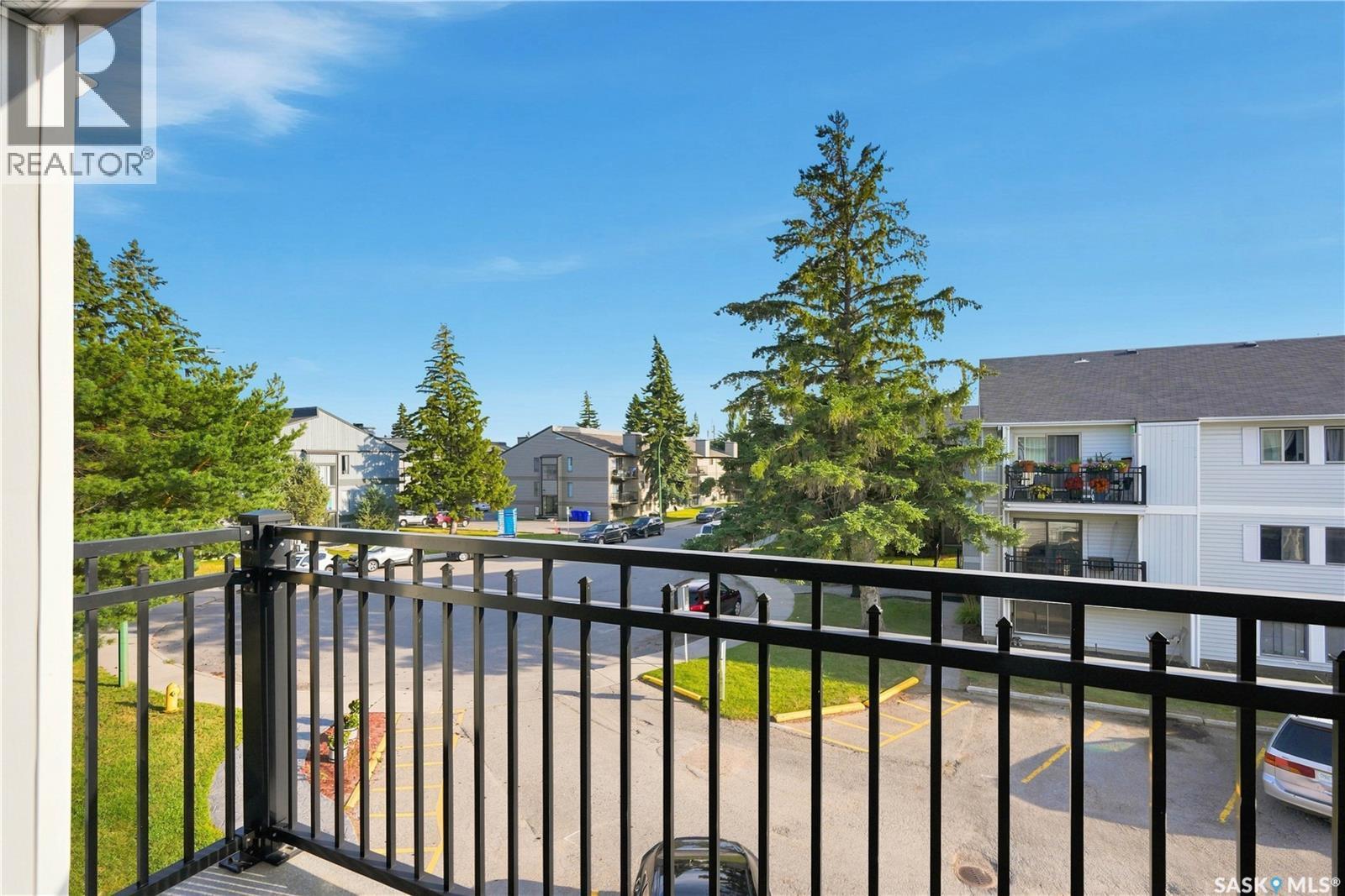 303 258 Pinehouse Place, Saskatoon, SK - Outdoor