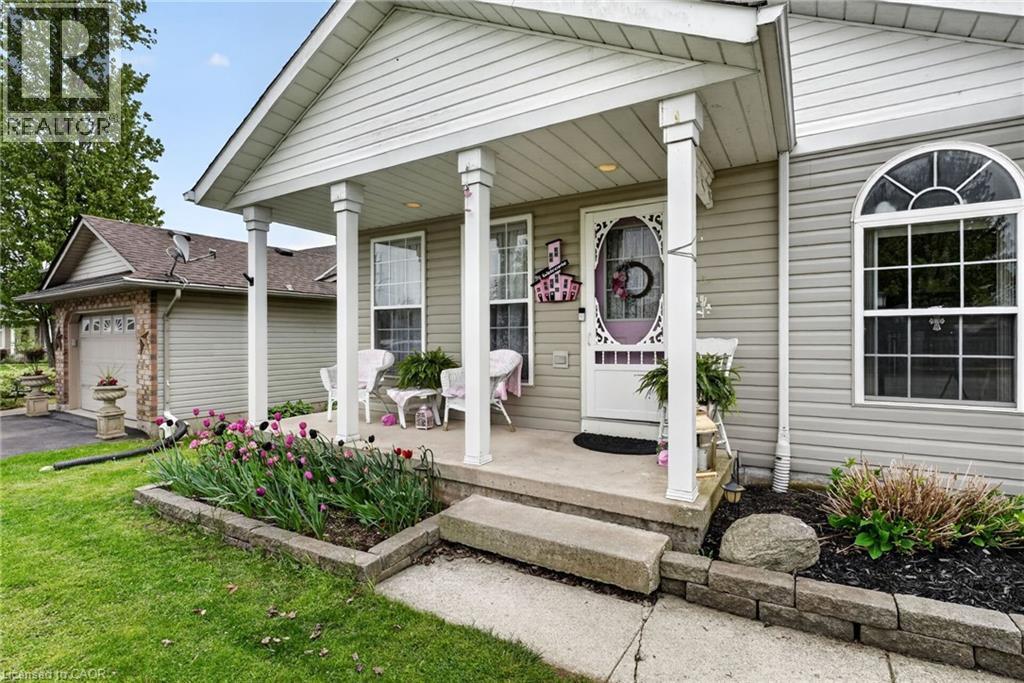 11 Rochelle Crescent, Ridgeway, ON - Outdoor With Deck Patio Veranda