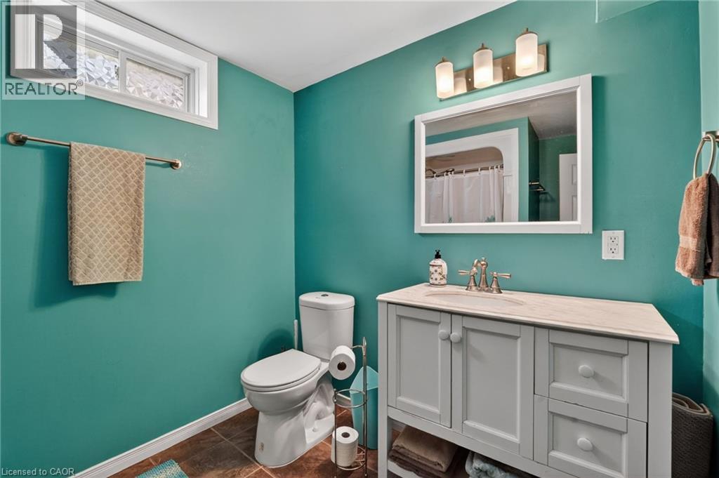 11 Rochelle Crescent, Ridgeway, ON - Indoor Photo Showing Bathroom