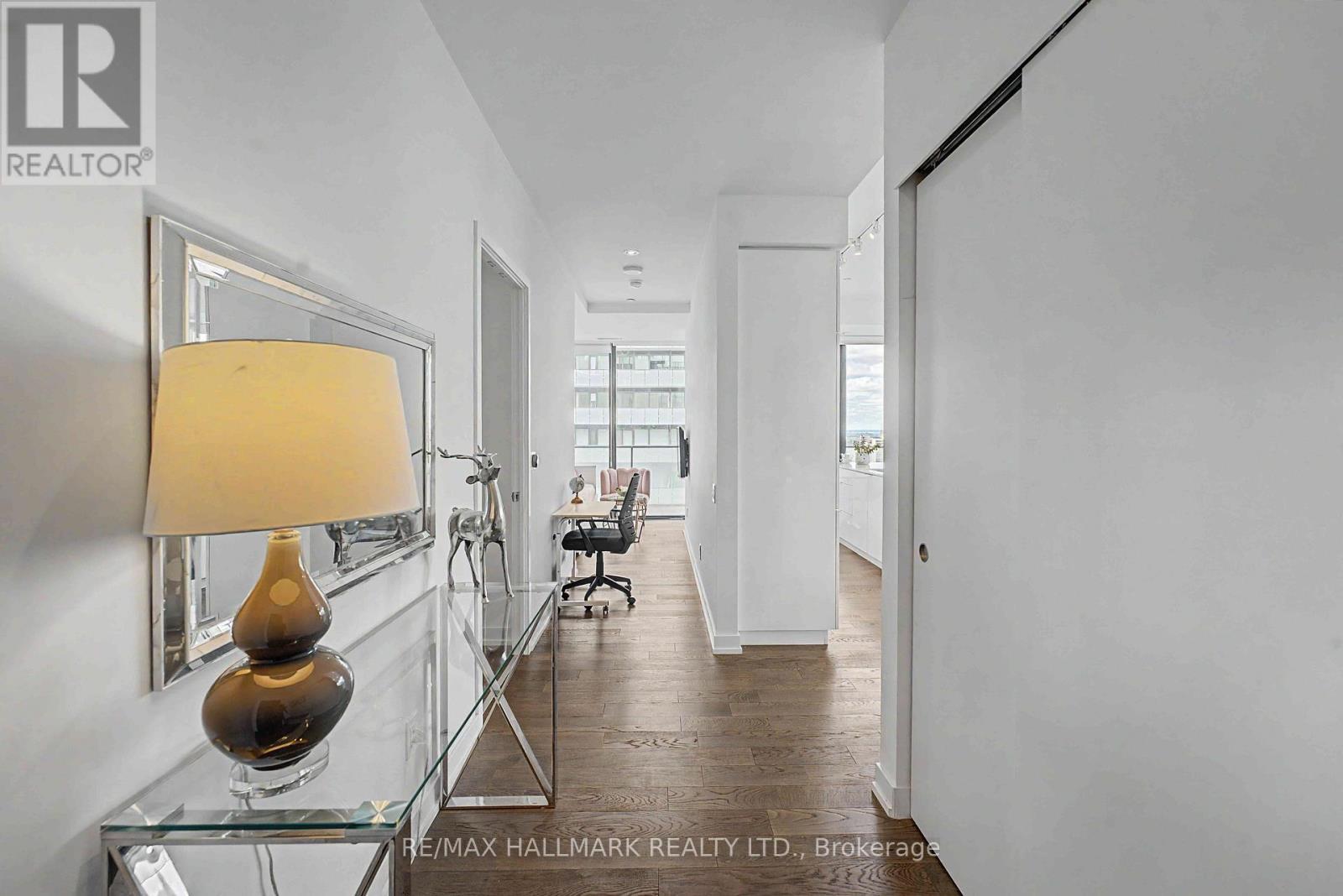 Foyer - Ph2 - 185 Roehampton Avenue, Toronto, ON - Indoor Photo Showing Other Room