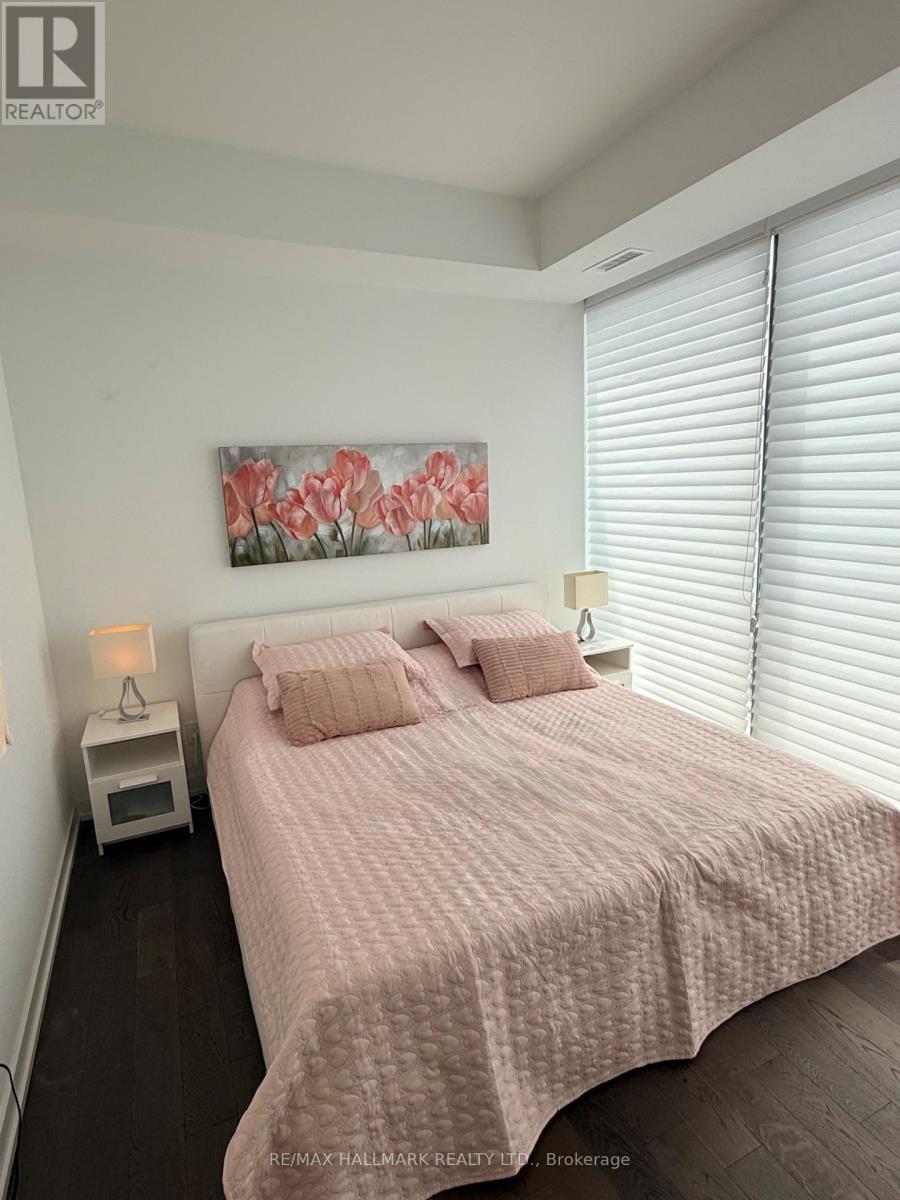 Master bedroom - Ph2 - 185 Roehampton Avenue, Toronto, ON - Indoor Photo Showing Bedroom