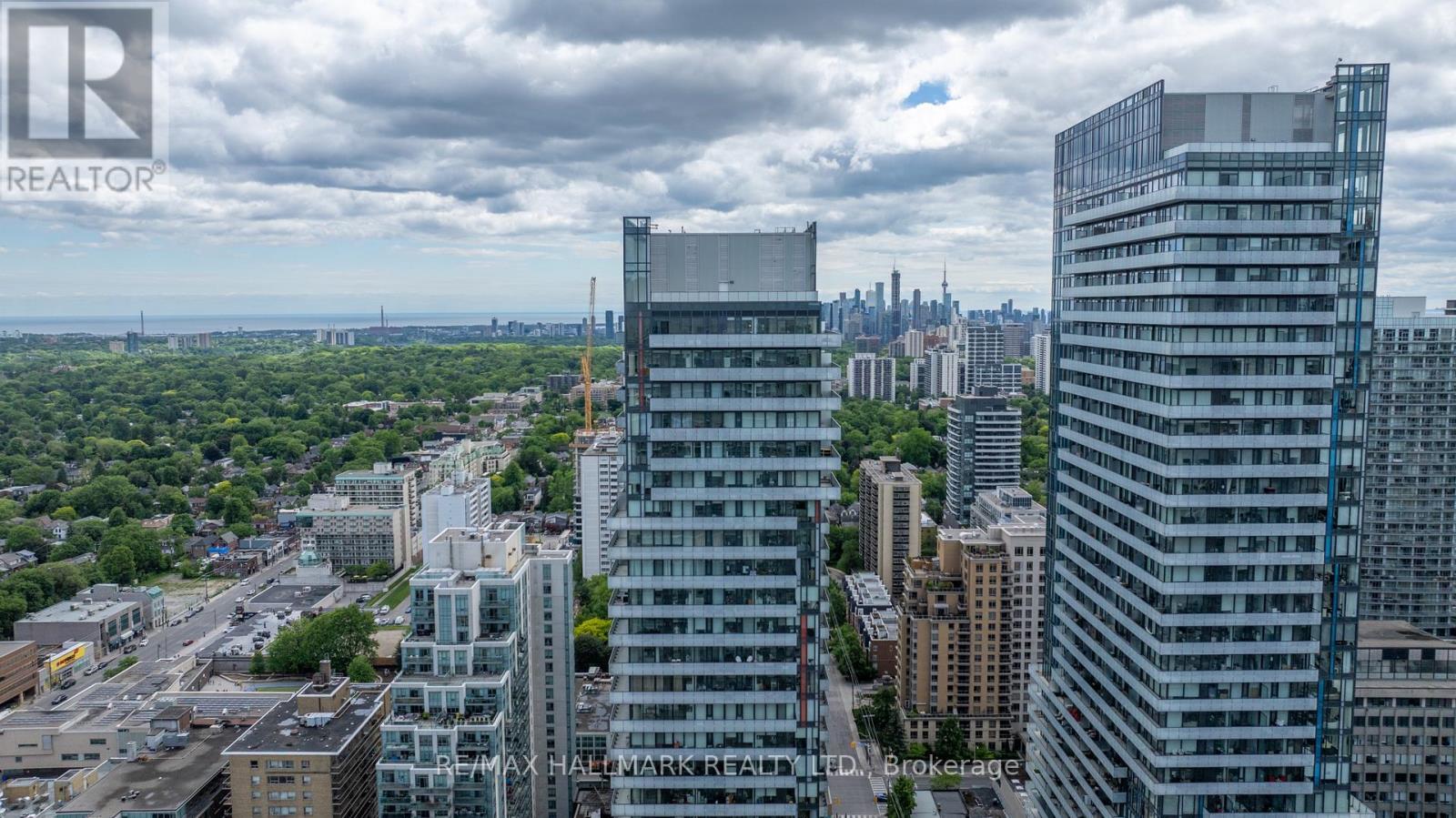 Ph2 - 185 Roehampton Avenue, Toronto, ON - Outdoor