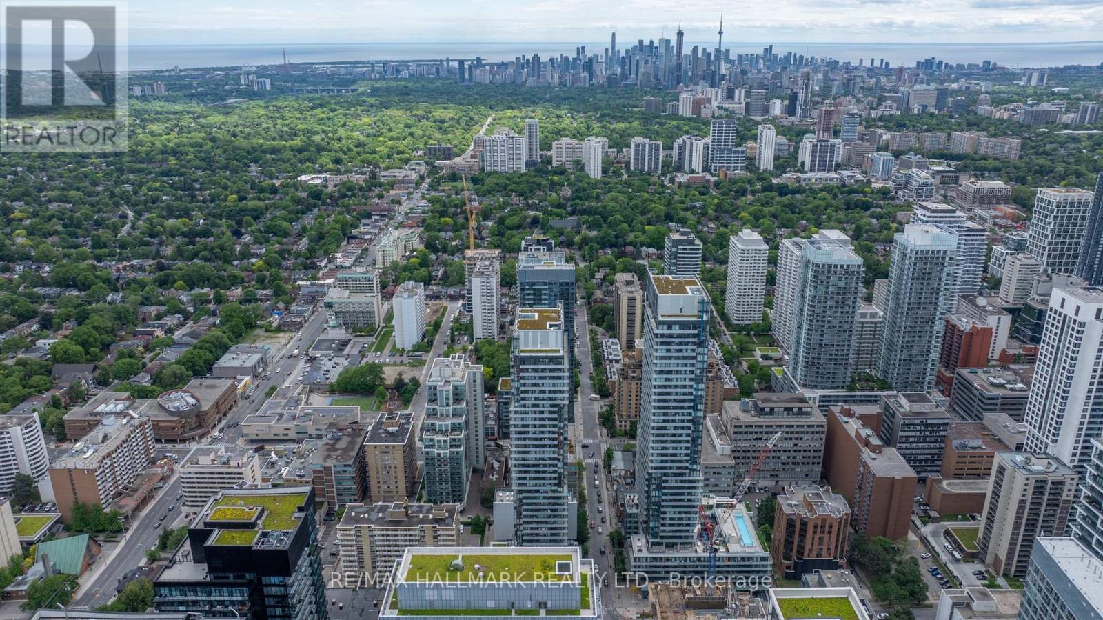 Ph2 - 185 Roehampton Avenue, Toronto, ON - Outdoor With View