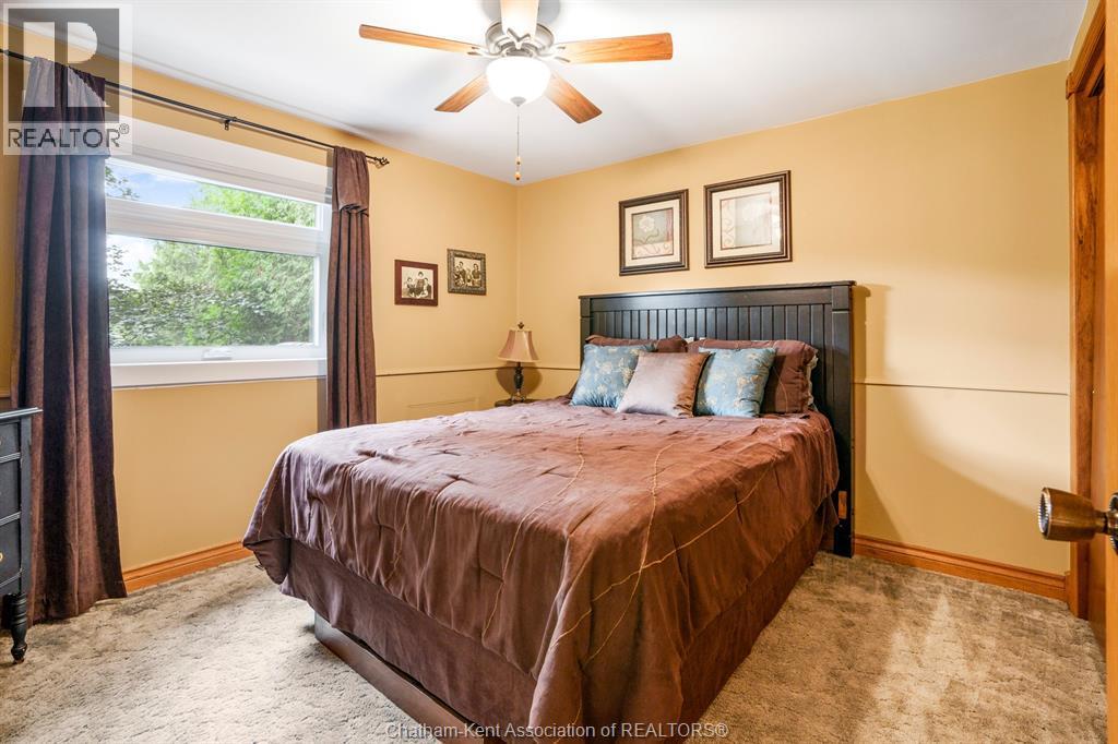 22780 Creek Road, Chatham, ON - Indoor Photo Showing Bedroom