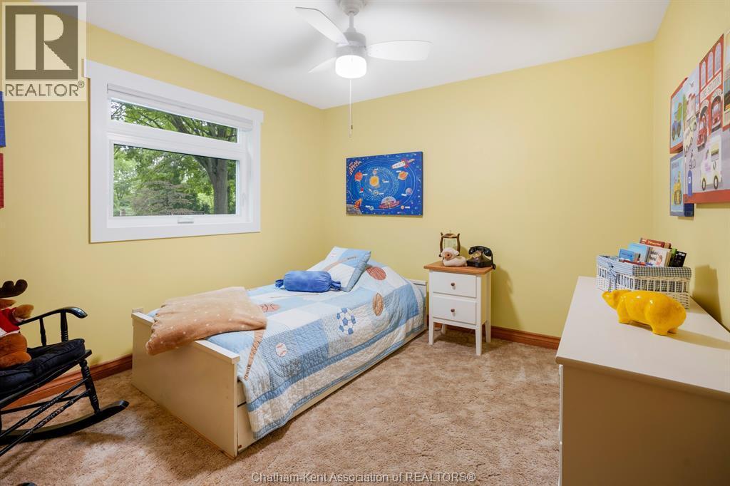 22780 Creek Road, Chatham, ON - Indoor Photo Showing Bedroom