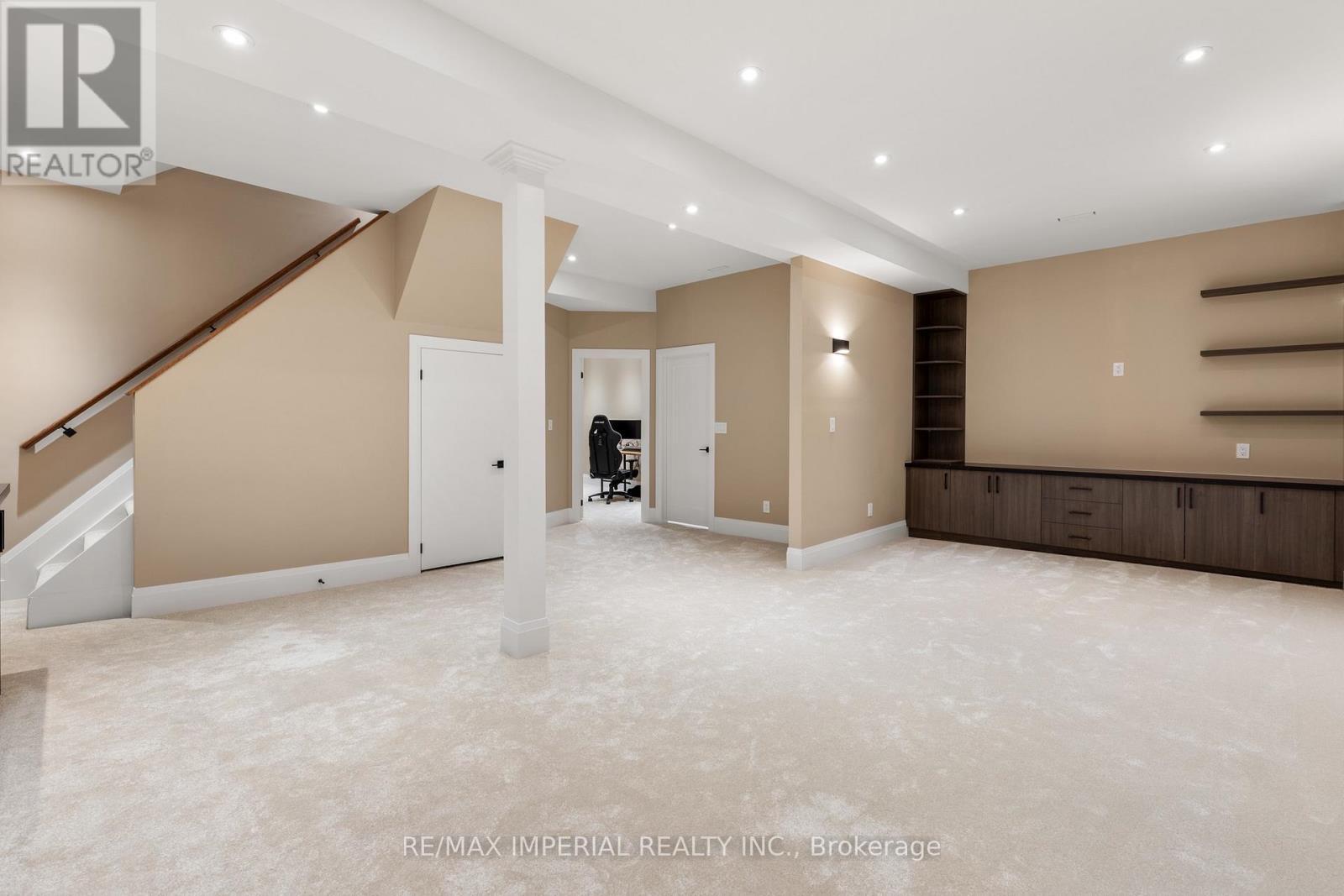 311 Youngstown Avenue, Mississauga, ON - Indoor Photo Showing Other Room