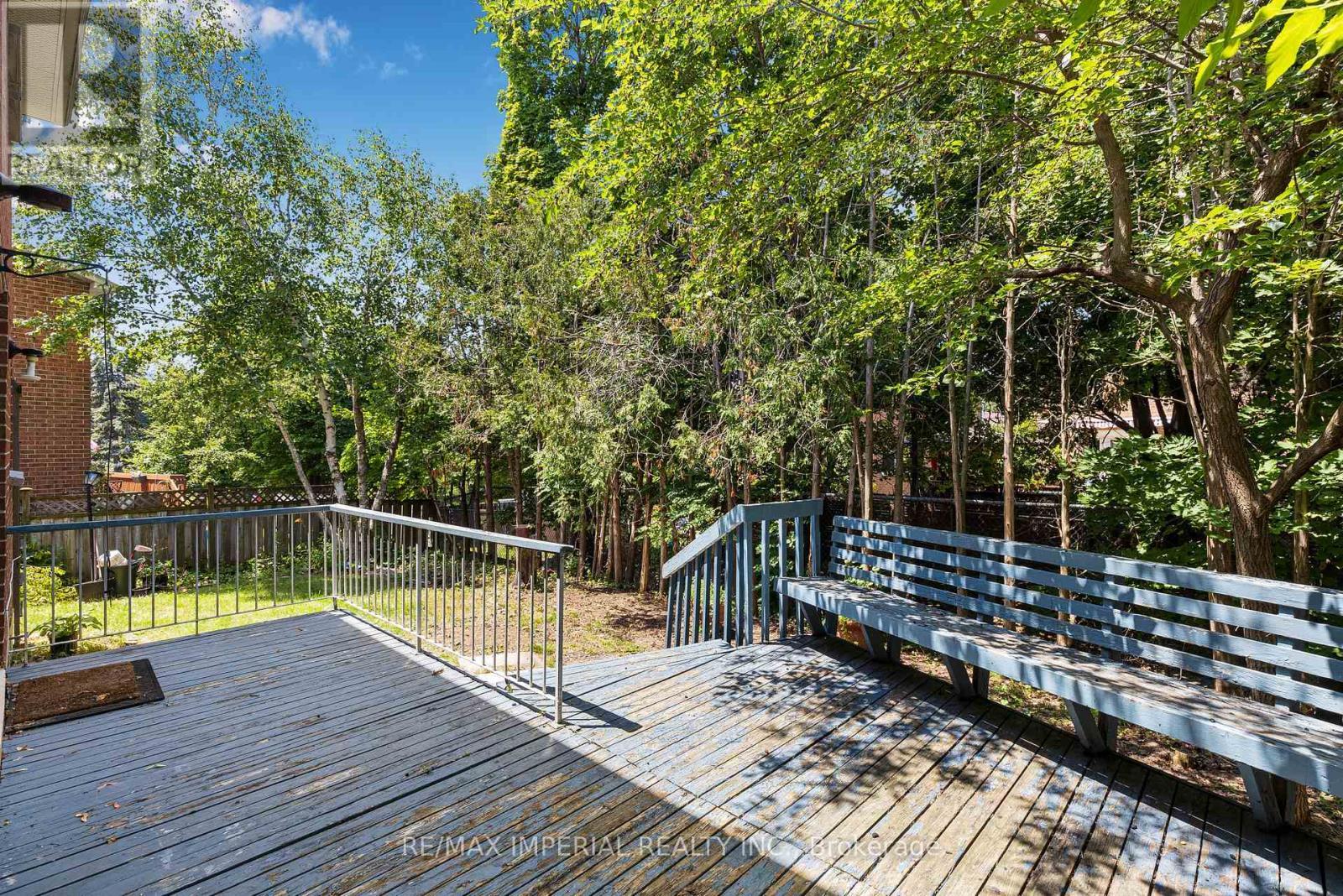311 Youngstown Avenue, Mississauga, ON - Outdoor With Deck Patio Veranda