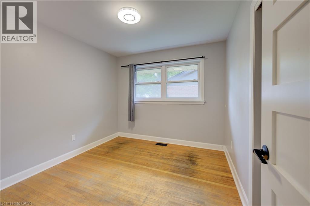 244 Royal Street, Waterloo, ON - Indoor Photo Showing Other Room