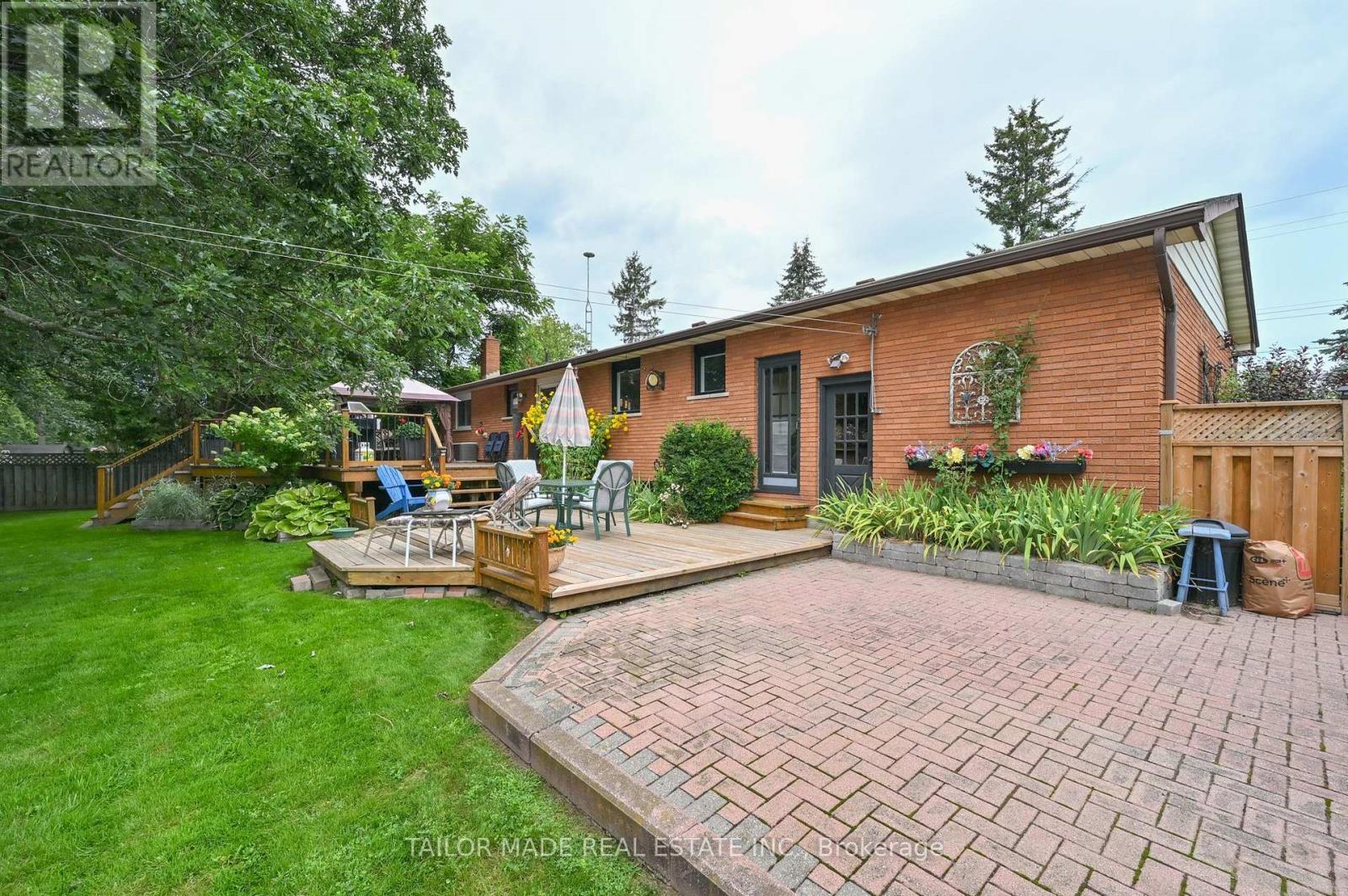 171 Murphy Road, Essa, ON - Outdoor With Deck Patio Veranda