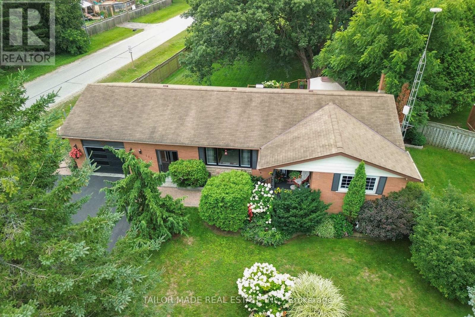 171 Murphy Road, Essa, ON - Outdoor