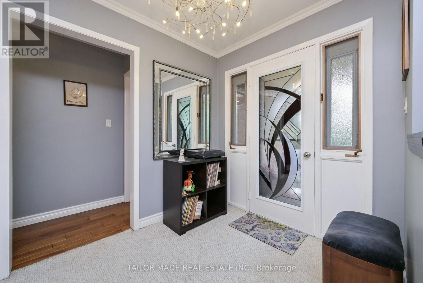 171 Murphy Road, Essa, ON - Indoor