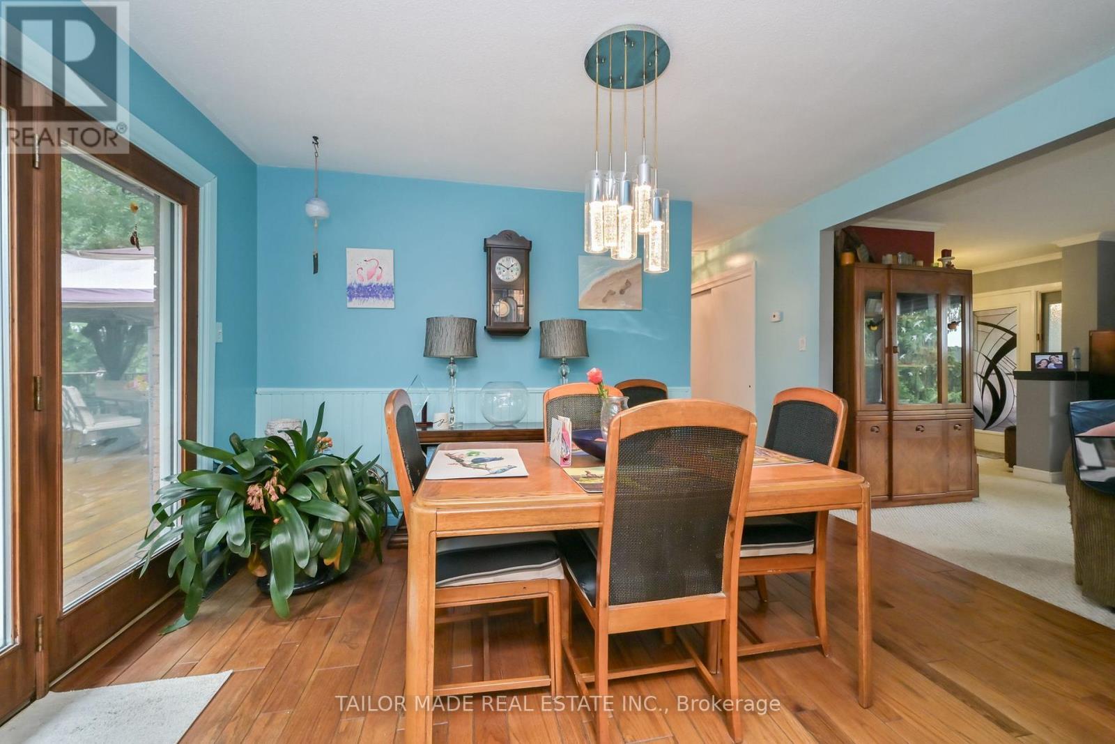 171 Murphy Road, Essa, ON - Indoor Photo Showing Dining Room