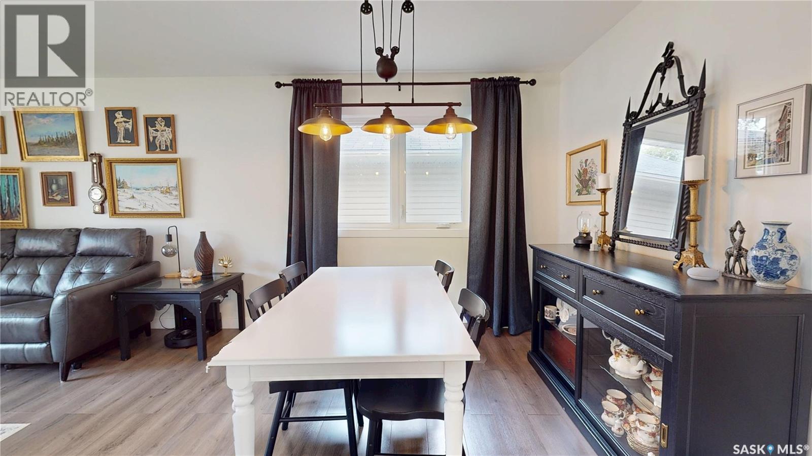 30 Probe Street, Regina, SK - Indoor