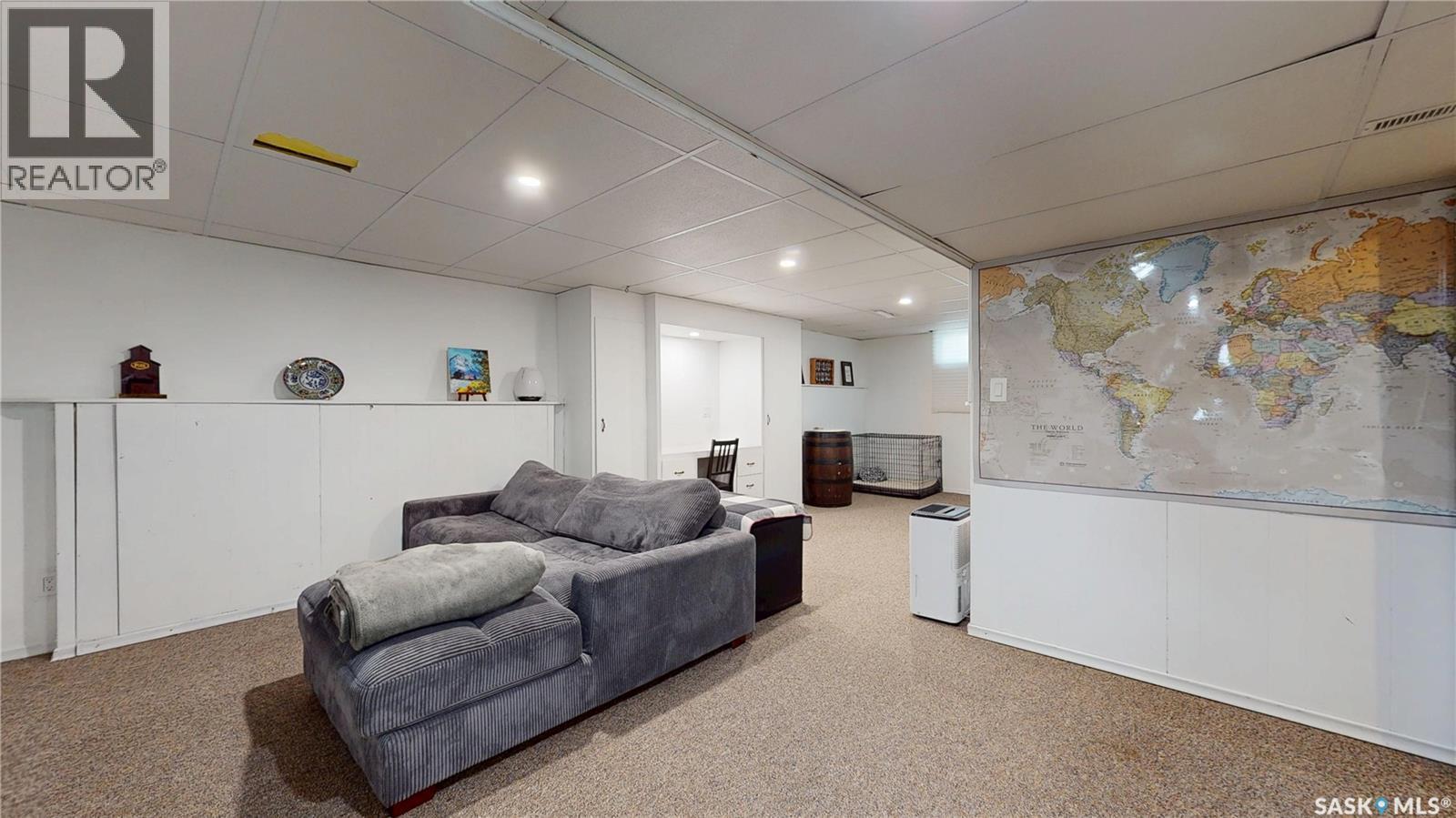 30 Probe Street, Regina, SK - Indoor