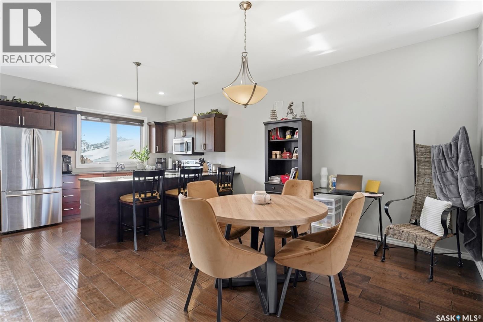 2136 B Lorne Avenue, Saskatoon, SK - Indoor Photo Showing Dining Room