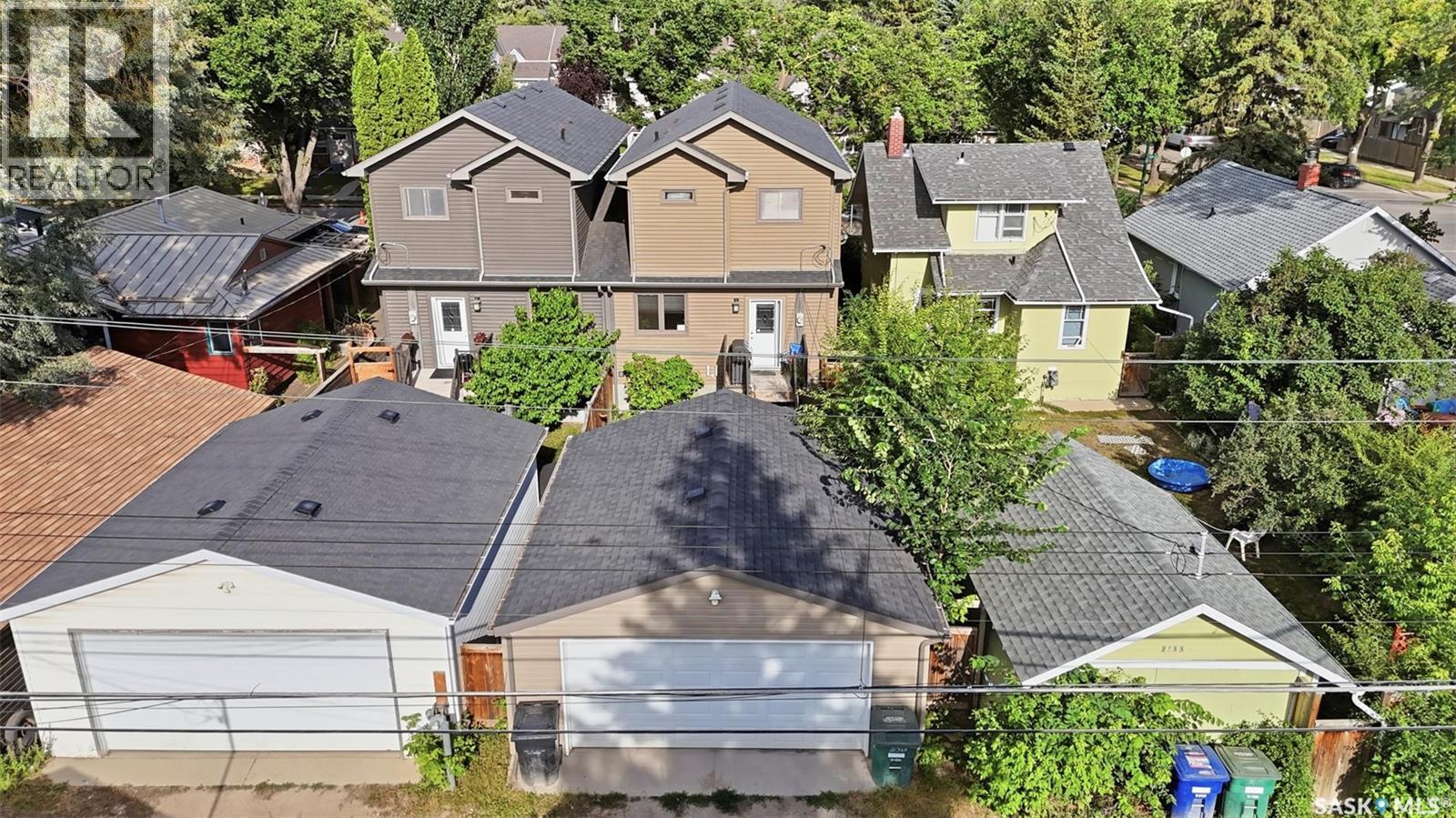 2136 B Lorne Avenue, Saskatoon, SK - Outdoor