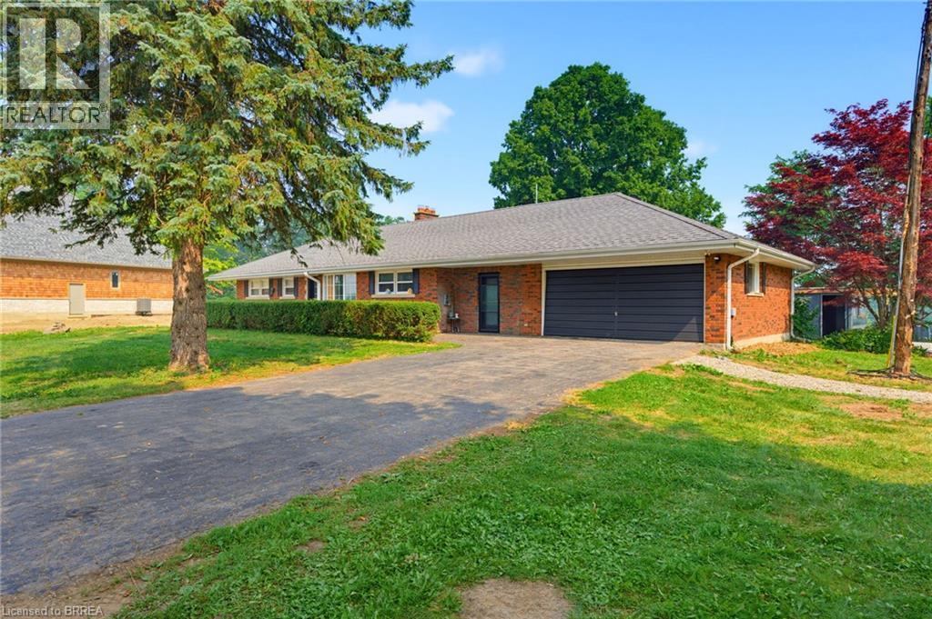 70 River Road, Brantford, ON - Outdoor