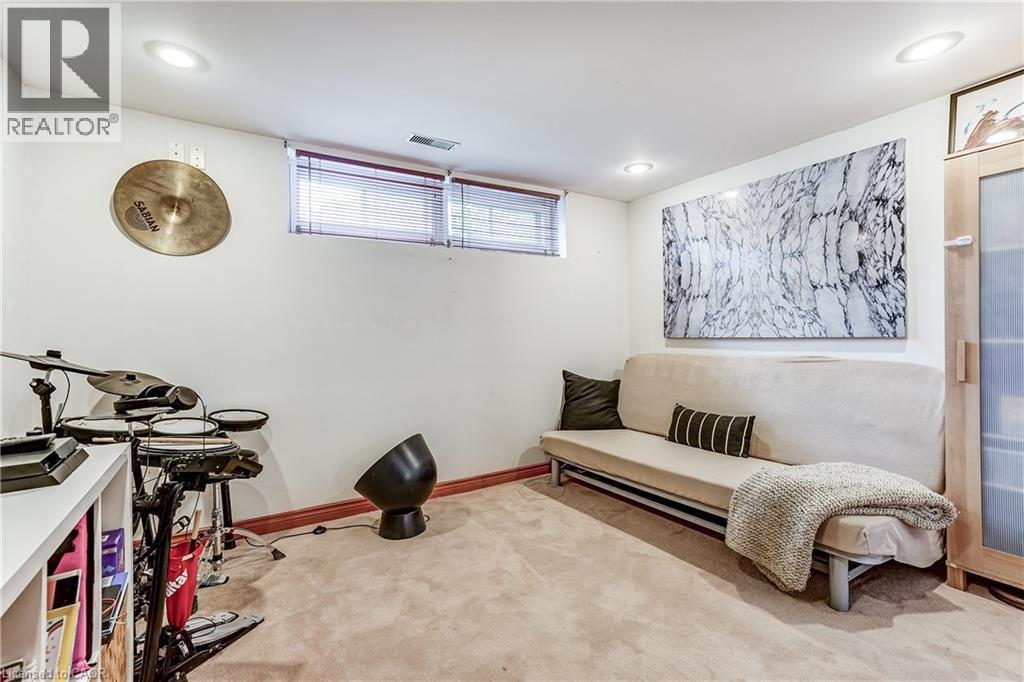 2488 Brookhurst Road, Mississauga, ON - Indoor