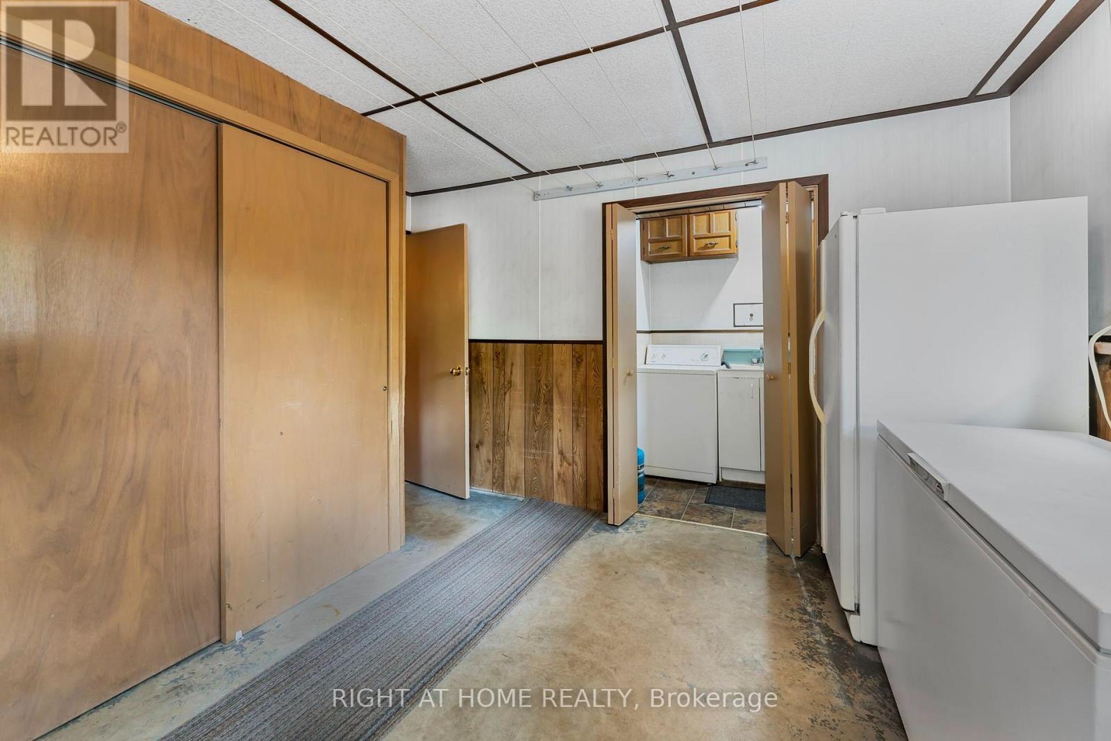 3500 Baldwick Lane, Springwater, ON - Indoor