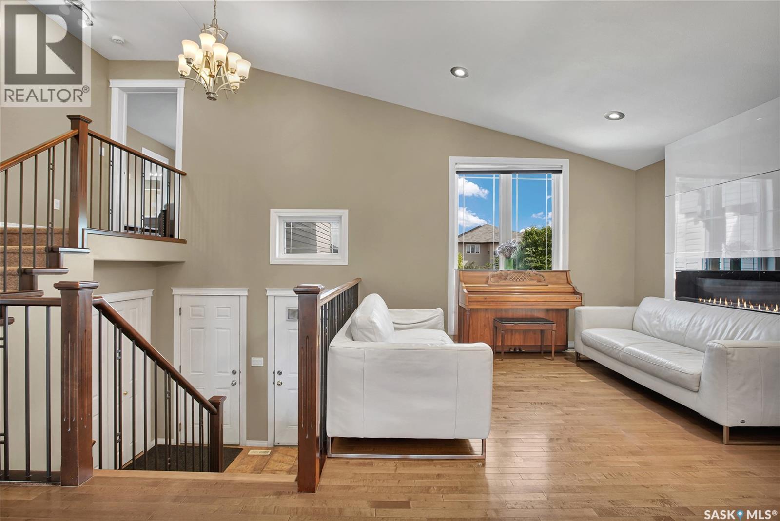 1103 Muzyka Road, Saskatoon, SK - Indoor