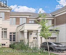 172 DECAST CRESCENT Markham, ON L6B 1N8