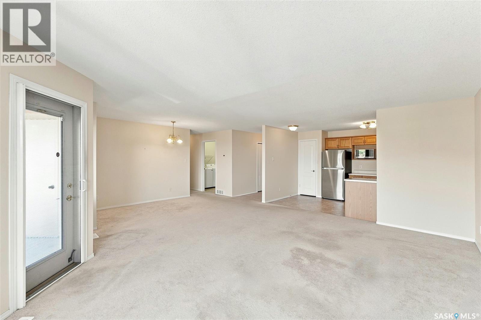 304 6 Lorne Place, Regina, SK - Indoor