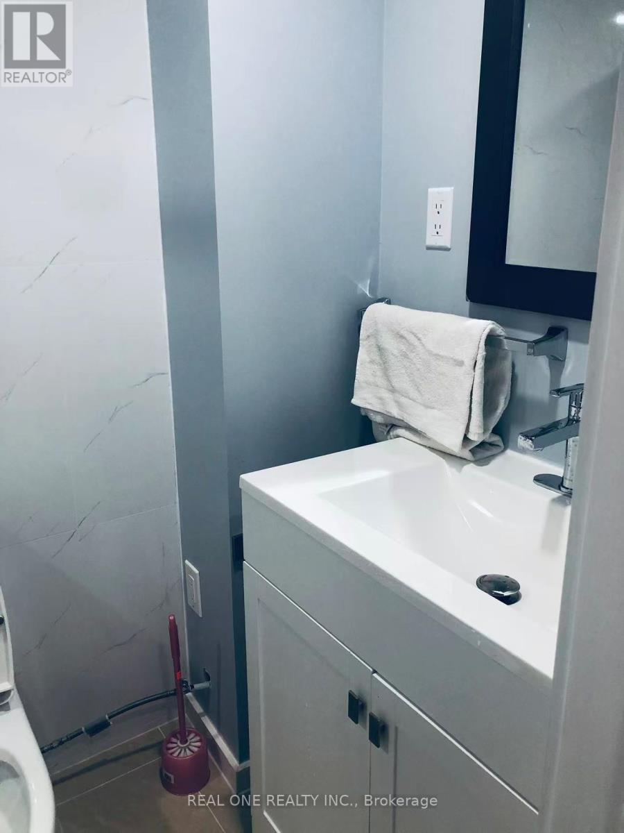 3397 Stoney Crescent, Mississauga, ON - Indoor Photo Showing Other Room
