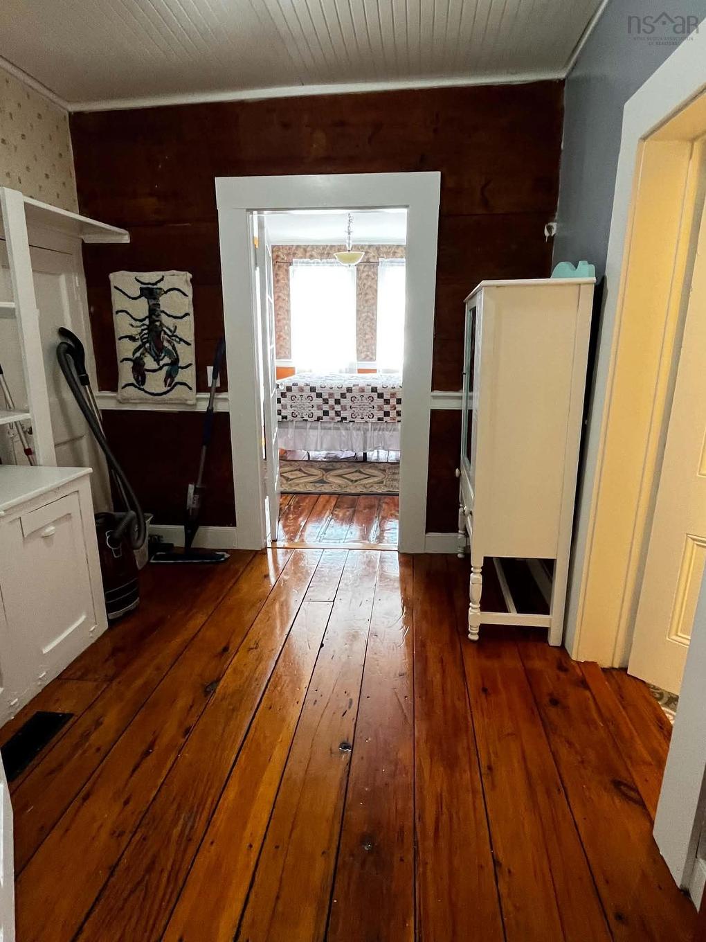 172 Water Street, Shelburne, NS - Indoor Photo Showing Other Room