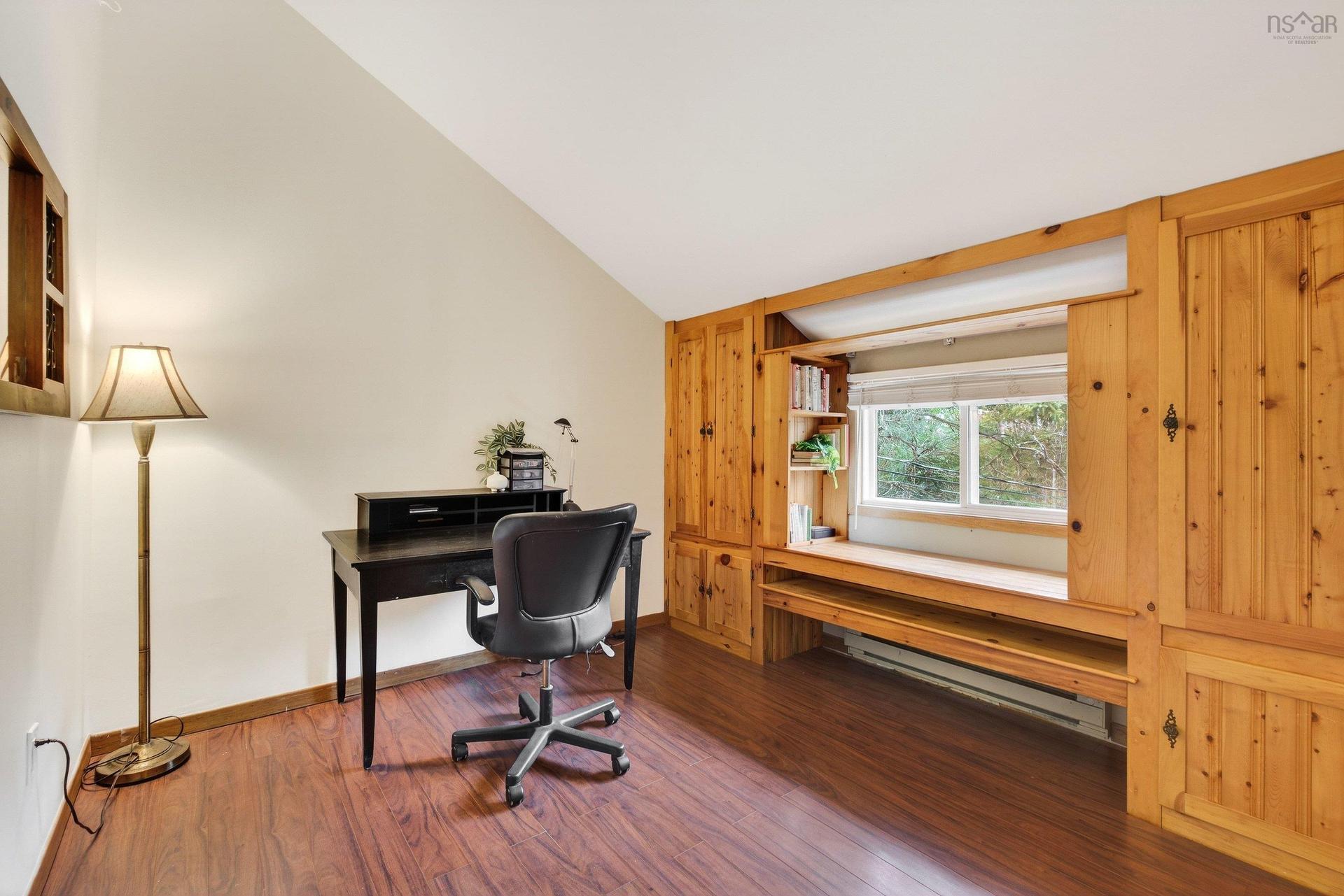 16 Wilcot Lane, Dartmouth, NS - Indoor