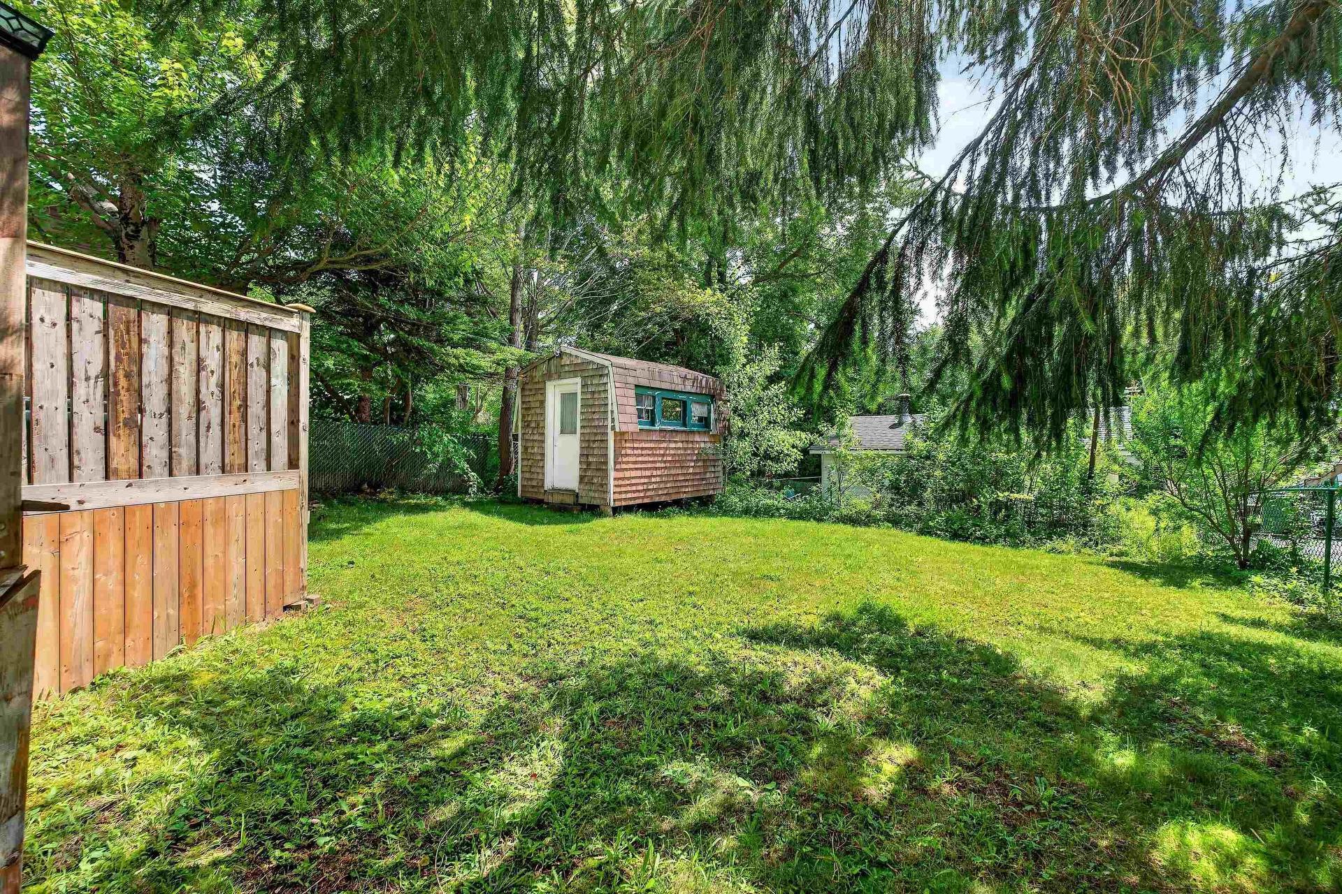 16 Wilcot Lane, Dartmouth, NS - Outdoor