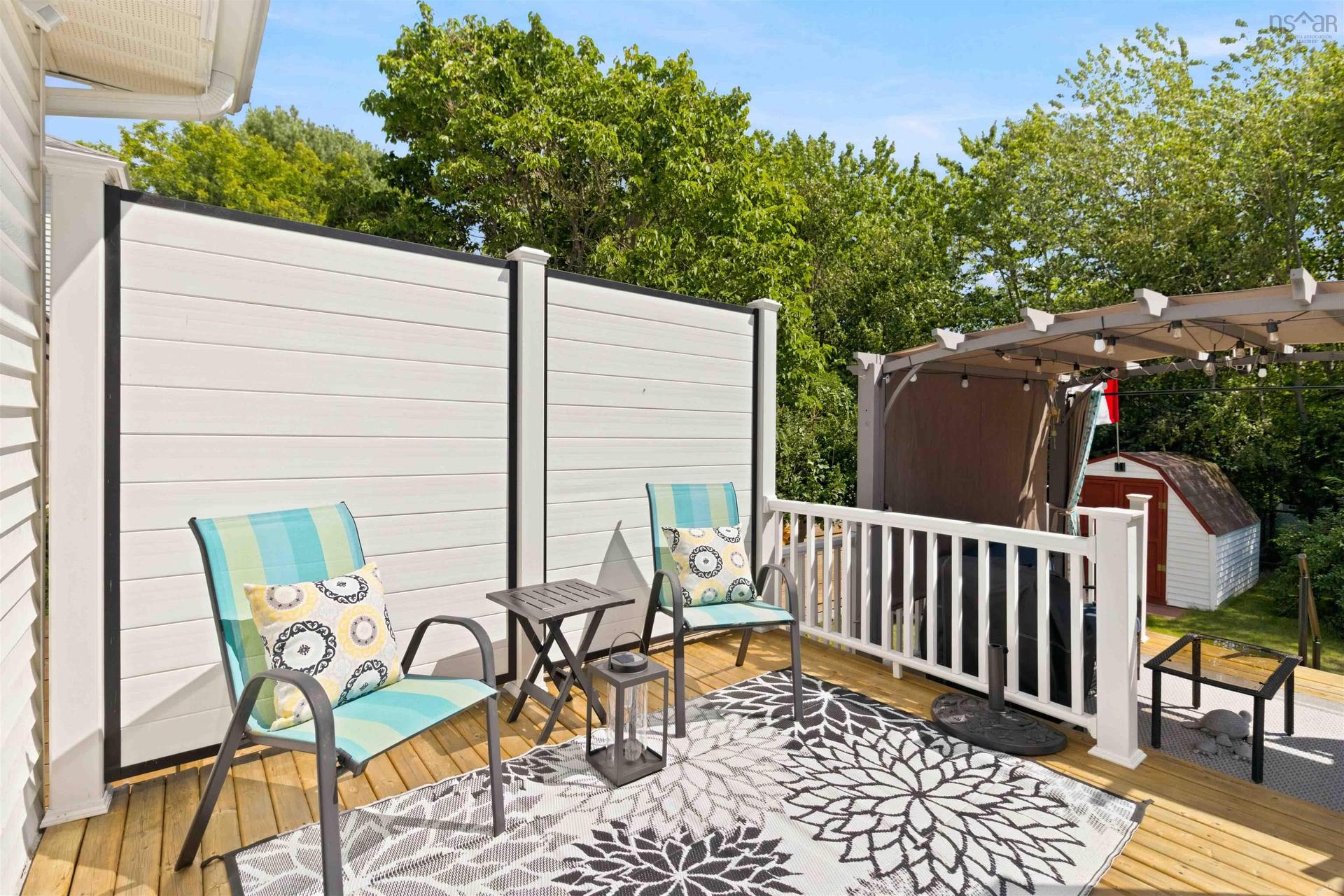 18 P Thomas Drive, Dartmouth, NS - Outdoor With Deck Patio Veranda With Exterior