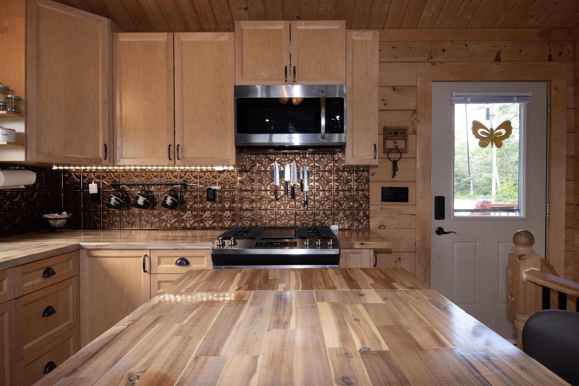 2250 Sandy Point Road, Sandy Point, NS - Indoor Photo Showing Kitchen