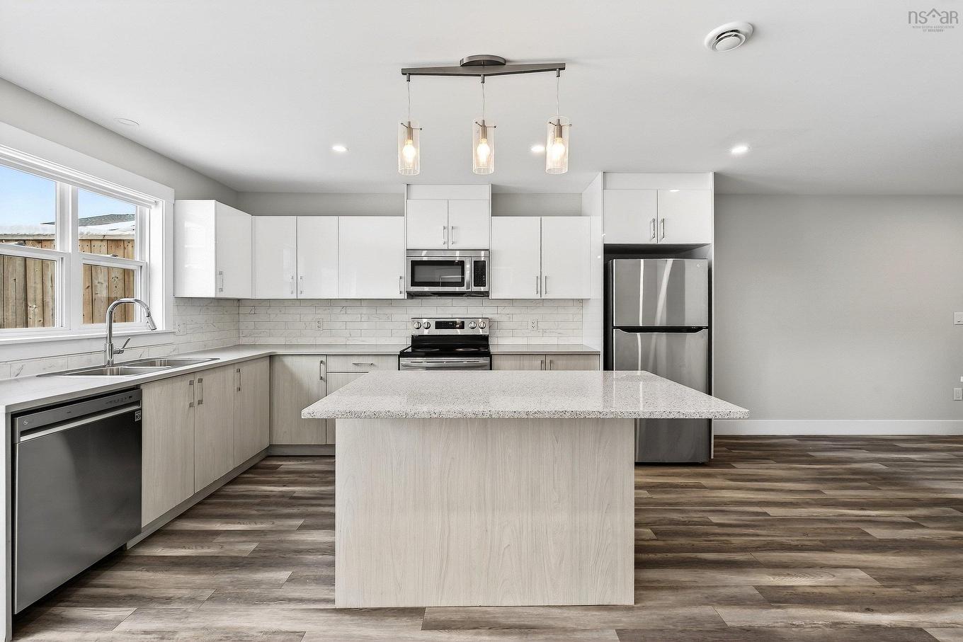 13 Trout Run, Halifax, NS - Indoor Photo Showing Kitchen With Stainless Steel Kitchen With Double Sink With Upgraded Kitchen