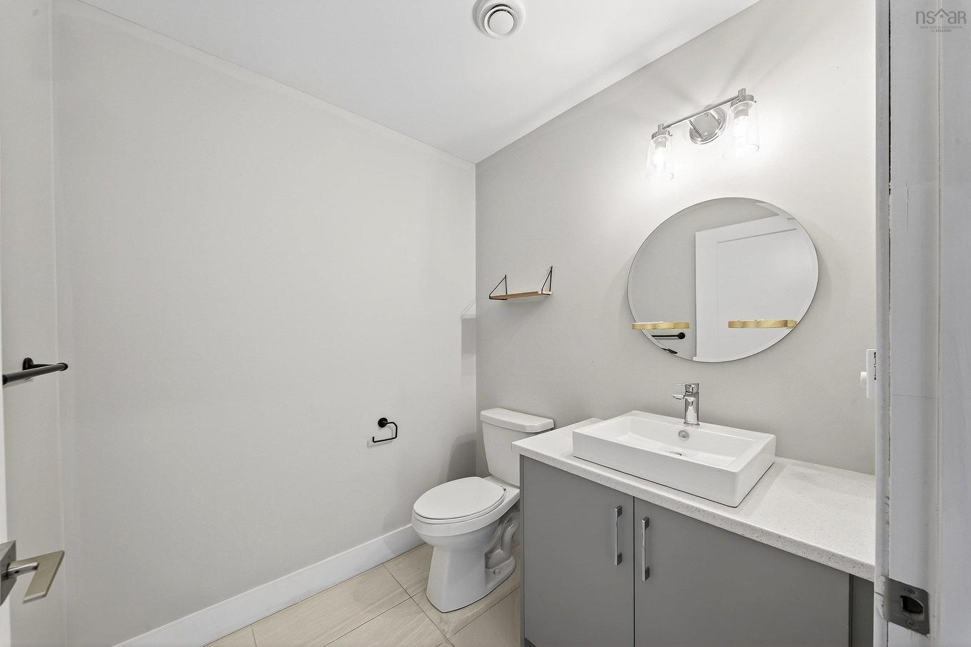13 Trout Run, Halifax, NS - Indoor Photo Showing Bathroom