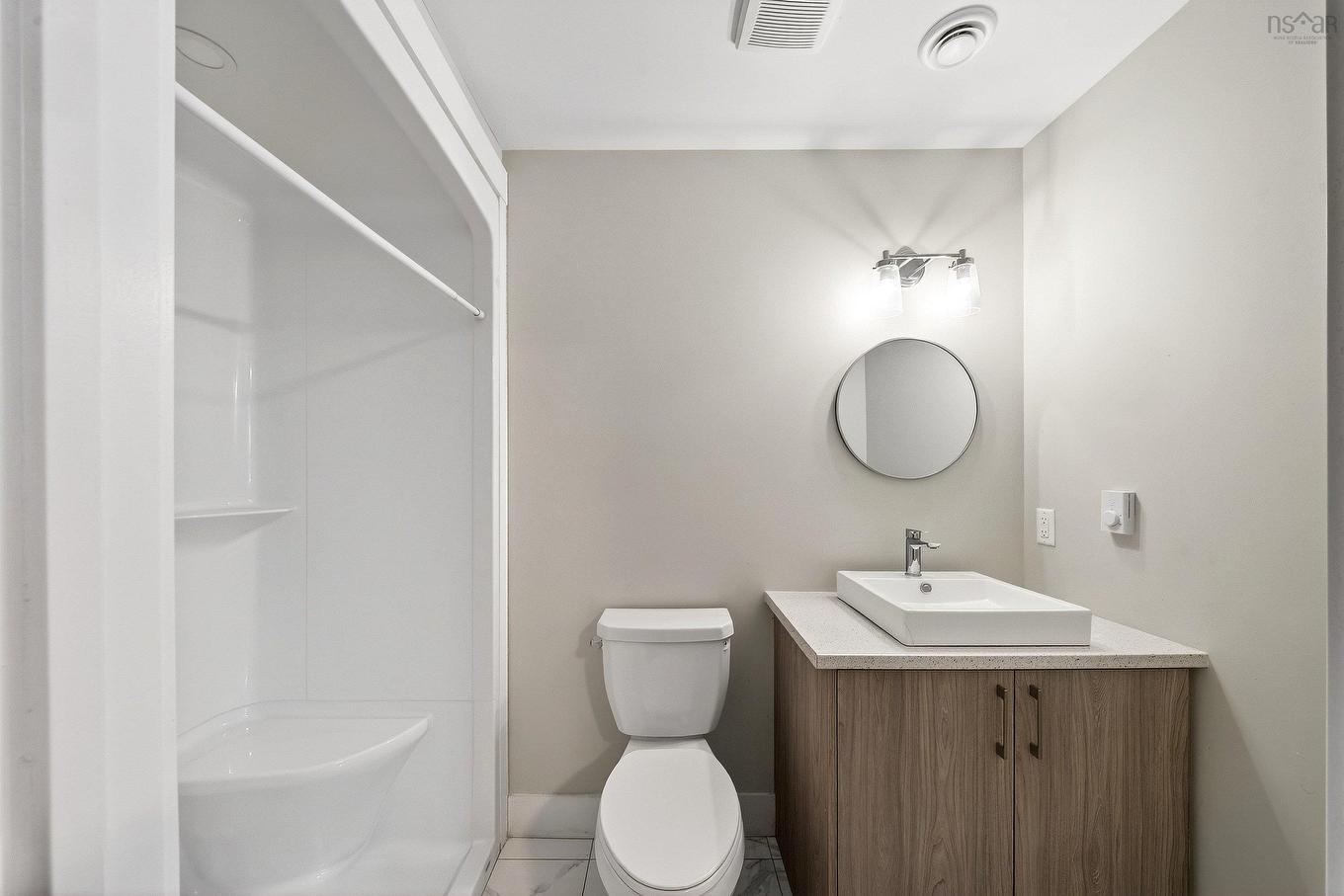 13 Trout Run, Halifax, NS - Indoor Photo Showing Bathroom